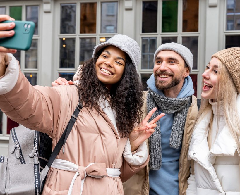 Como fazer amigos morando no exterior: o olhar da Psicologia Intercultural sobre solidão, vínculos e pertencimento