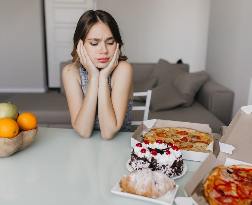 Perdi peso com a caneta, mas voltei a comer por emoção: o que faltou?