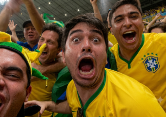O que acontece com seu corpo quando você torce pela Seleção Brasileira?