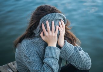 Depressão sazonal em brasileiros no exterior: o que é, sintomas e o que ajuda